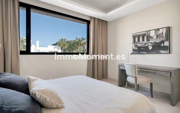 Wiederverkauf - Freistehende Villa - Marbella - Marbella Centro