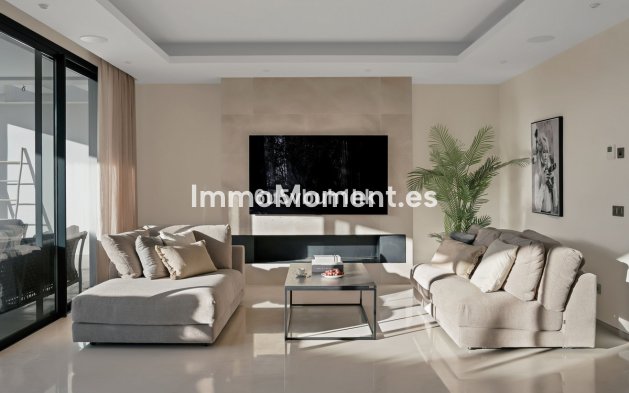 Wiederverkauf - Freistehende Villa - Marbella - Marbella Centro