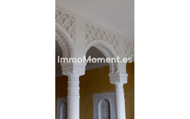 Bestaande woning - Vrijstaande villa - Binnenland  - Alhaurín el Grande Centro