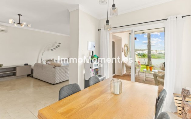 Wiederverkauf - Freistehende Villa - Estepona  - Estepona Centro