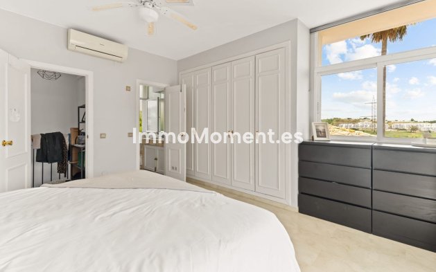 Wiederverkauf - Freistehende Villa - Estepona  - Estepona Centro