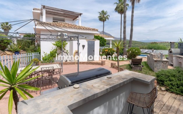 Wiederverkauf - Freistehende Villa - Estepona  - Estepona Centro