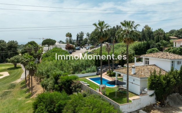 Wiederverkauf - Freistehende Villa - Estepona  - Estepona Centro