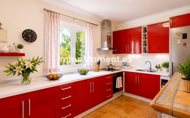 Wiederverkauf - Landhaus - Estepona  - Estepona Centro