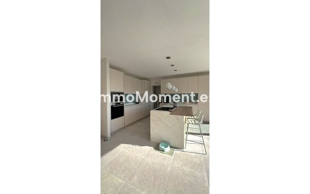 Wiederverkauf - Freistehende Villa - Benalmadena - Torremuelle