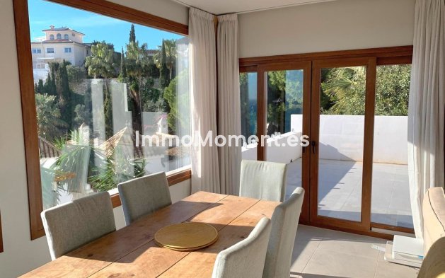 Wiederverkauf - Freistehende Villa - Benalmadena - Torremuelle