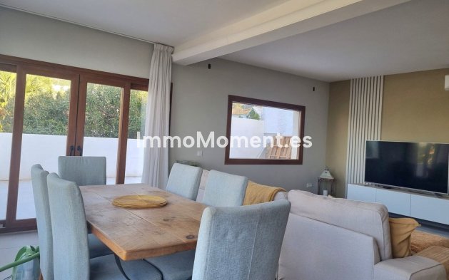 Wiederverkauf - Freistehende Villa - Benalmadena - Torremuelle