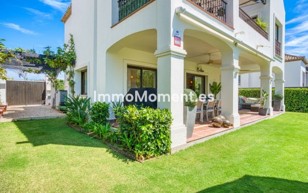 Wiederverkauf - Freistehende Villa - Estepona  - Estepona Centro