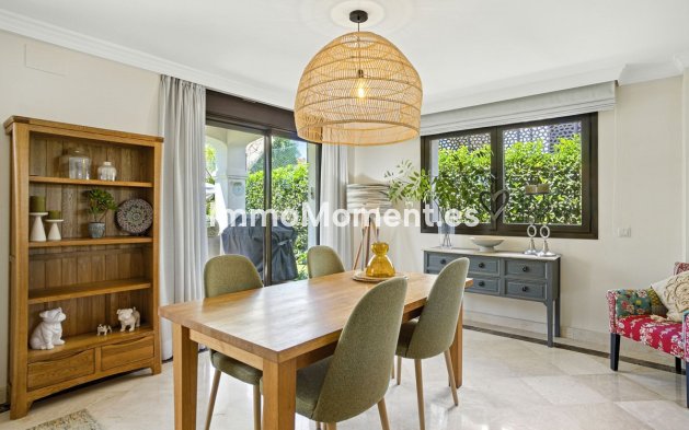 Wiederverkauf - Freistehende Villa - Estepona  - Estepona Centro