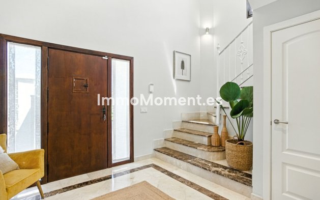 Wiederverkauf - Freistehende Villa - Estepona  - Estepona Centro