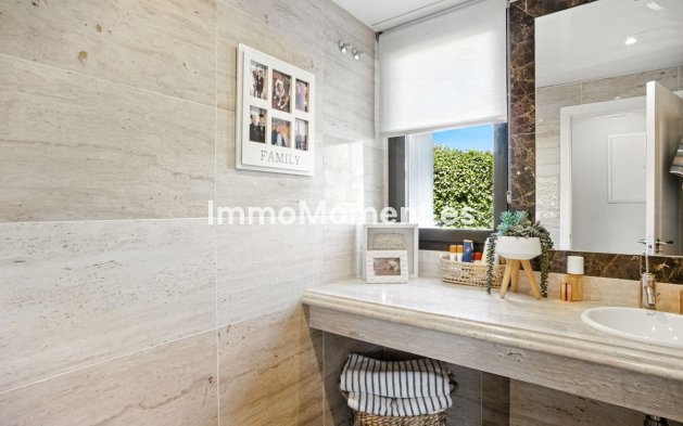 Wiederverkauf - Freistehende Villa - Estepona  - Estepona Centro