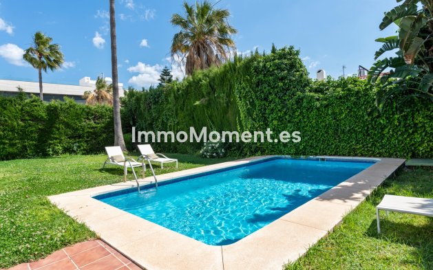 Wiederverkauf - Freistehende Villa - Marbella - Puerto Banús