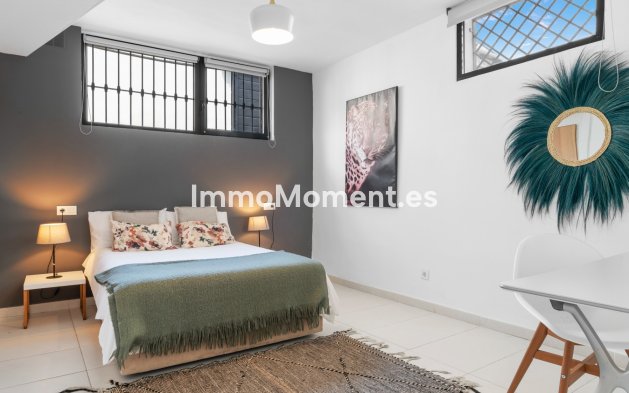 Wiederverkauf - Freistehende Villa - Marbella - Puerto Banús
