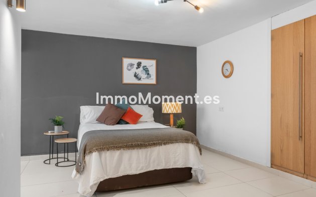 Wiederverkauf - Freistehende Villa - Marbella - Puerto Banús