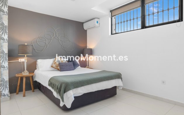 Wiederverkauf - Freistehende Villa - Marbella - Puerto Banús