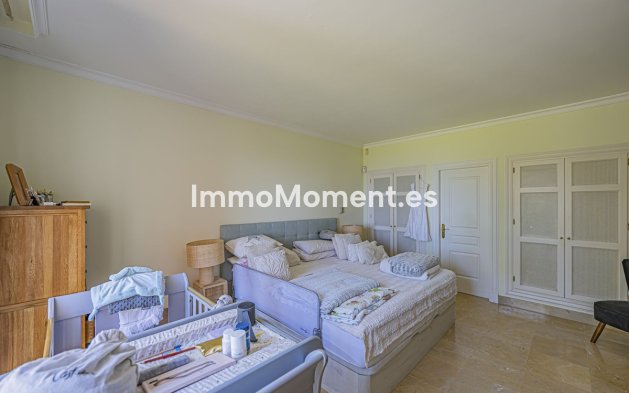 Resale - Apartment - Marbella - La Mairena