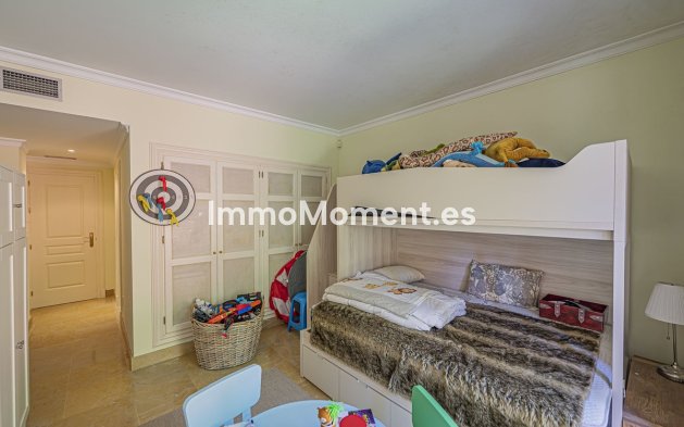 Resale - Apartment - Marbella - La Mairena