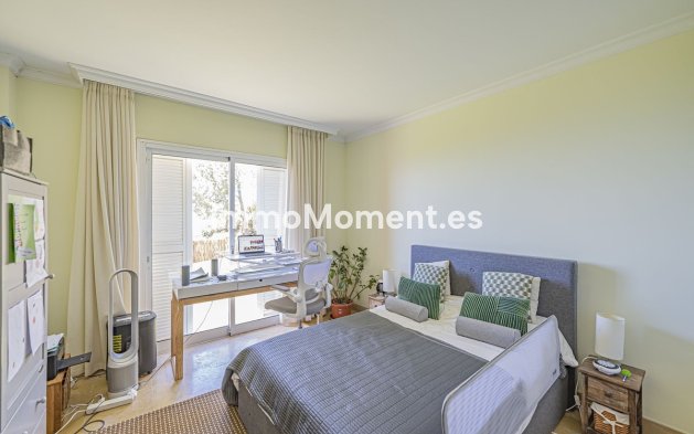 Resale - Apartment - Marbella - La Mairena
