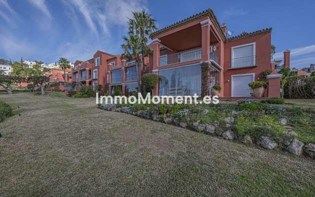 Resale - Apartment - Marbella - La Mairena