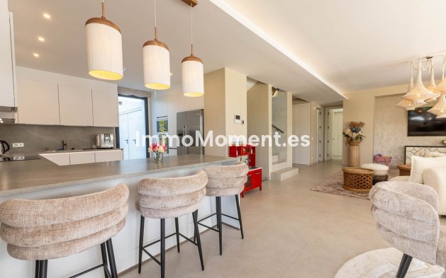 Resale - Detached villa - Mijas - La Cala Golf