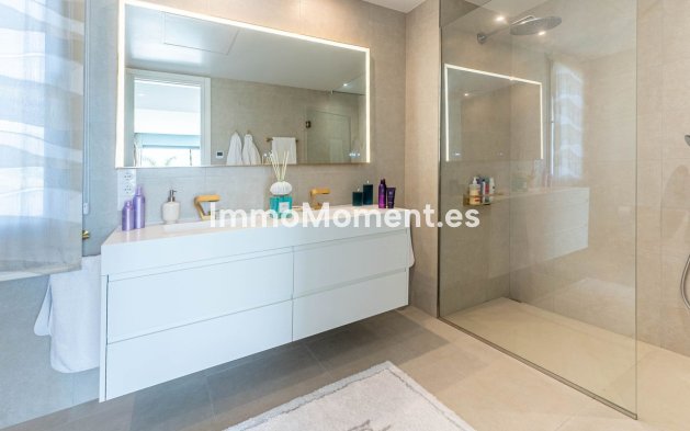 Resale - Detached villa - Mijas - La Cala Golf