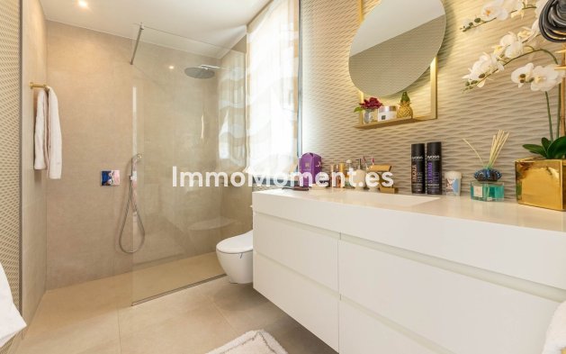 Resale - Detached villa - Mijas - La Cala Golf