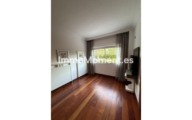 Wiederverkauf - Wohnung - Marbella - Puerto Banús