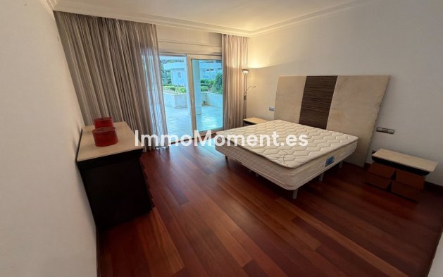 Wiederverkauf - Wohnung - Marbella - Puerto Banús