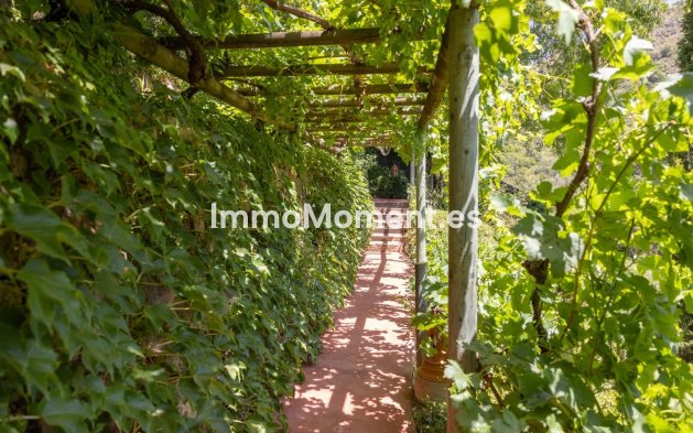 Reventa - Villa independiente - Benahavís - Benahavís Centro