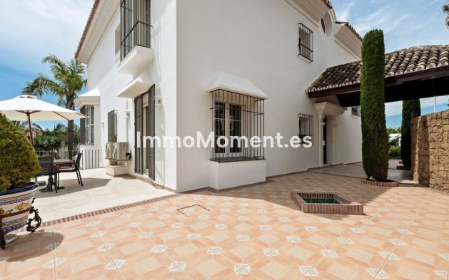 Resale - Detached villa - Marbella - Sierra Blanca