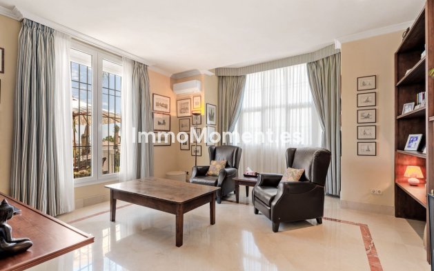 Resale - Detached villa - Marbella - Sierra Blanca