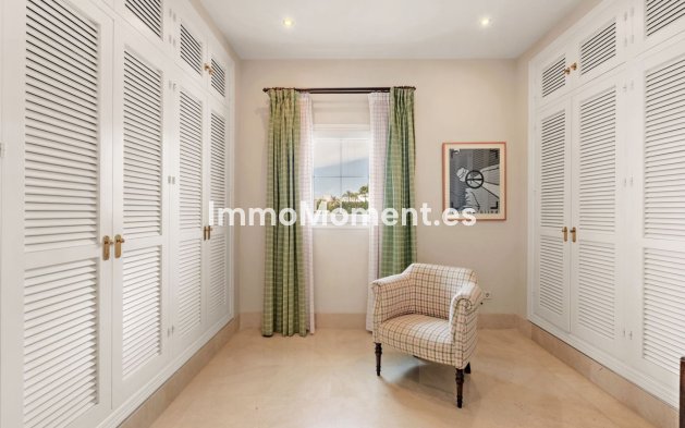 Resale - Detached villa - Marbella - Sierra Blanca