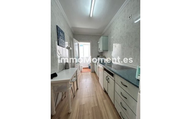 Wiederverkauf - Wohnung - Estepona  - Estepona Centro