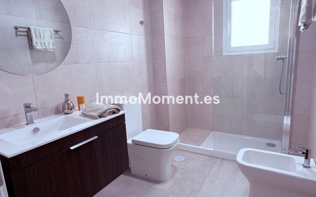 Reventa - Apartamento - Estepona  - Estepona Centro