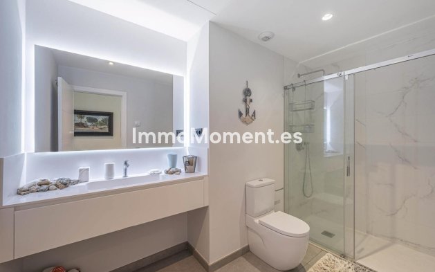 Wiederverkauf - Wohnung - Estepona  - Estepona Centro