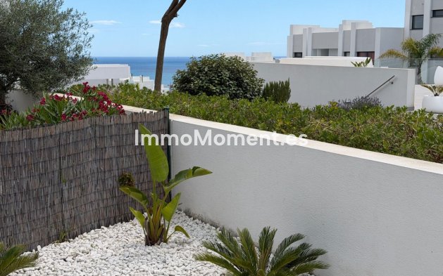 Reventa - Apartamento - Casares - Casares Centro