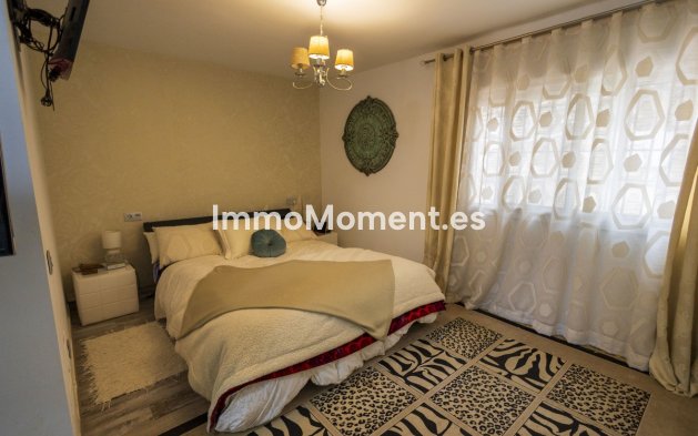 Bestaande woning - Rijtjeshuis - Estepona  - Estepona Centro