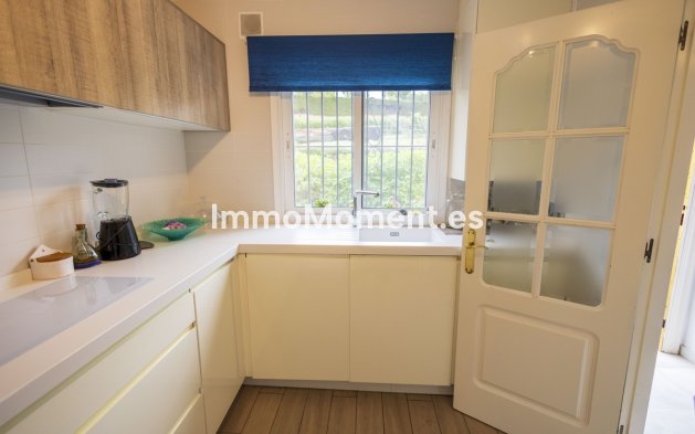 Bestaande woning - Rijtjeshuis - Estepona  - Estepona Centro