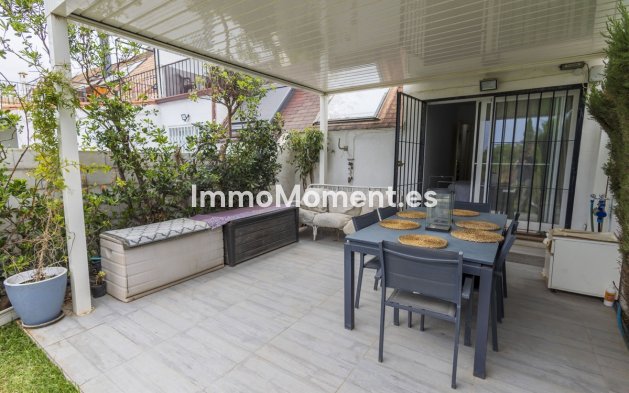 Bestaande woning - Rijtjeshuis - Estepona  - Estepona Centro