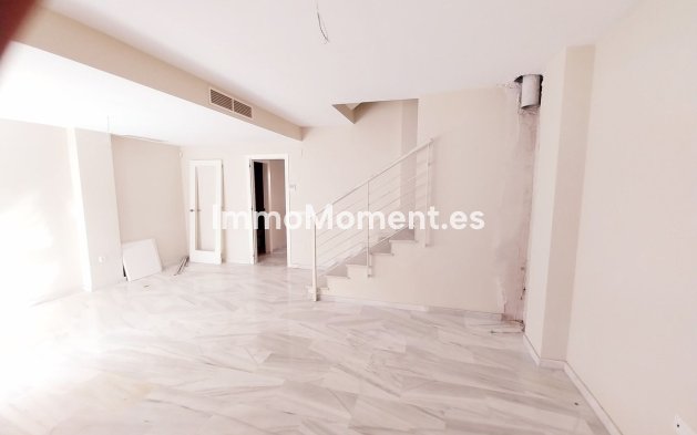 Revente - Maison mitoyenne - Mijas - Calahonda