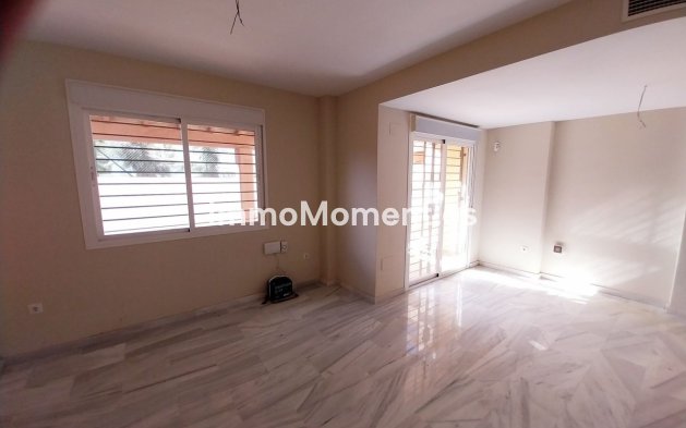 Revente - Maison mitoyenne - Mijas - Calahonda
