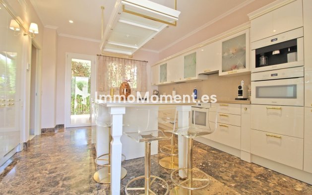 Reventa - Villa independiente - Marbella - Bahía de Marbella