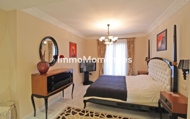 Reventa - Villa independiente - Marbella - Bahía de Marbella