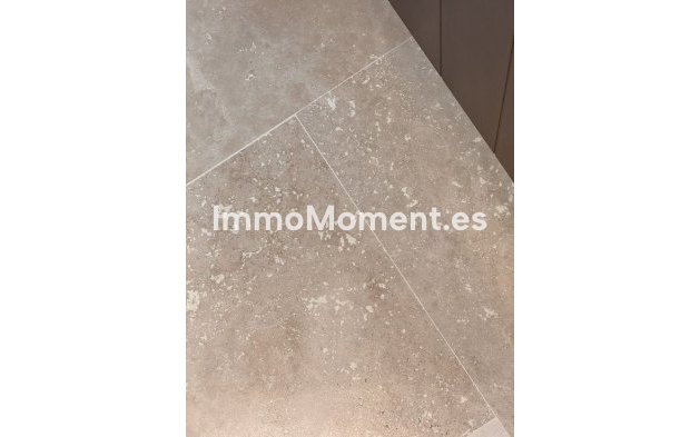 Resale - Apartment - Casares - Casares Centro