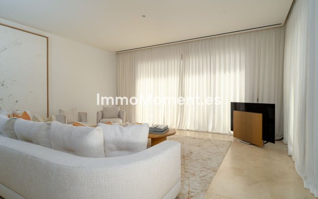 Resale - Apartment - Casares - Casares Centro