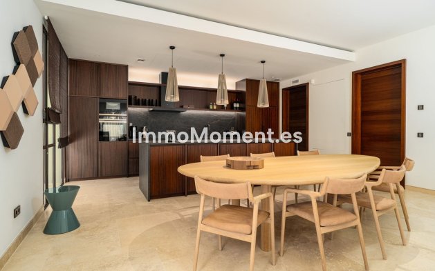 Resale - Apartment - Casares - Casares Centro