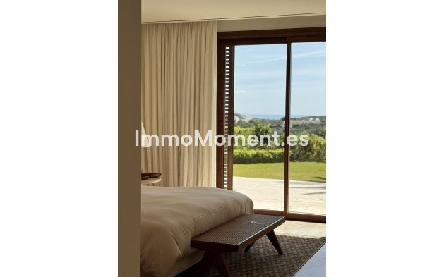 Resale - Apartment - Casares - Casares Centro