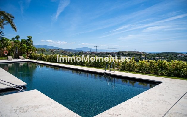 Resale - Apartment - Casares - Casares Centro
