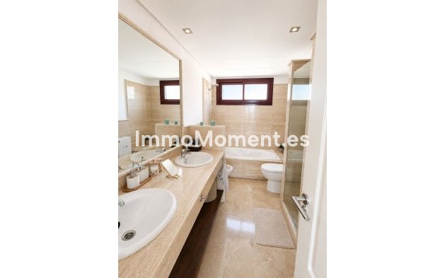 Resale - Detached villa - Benahavís - Benahavís Centro