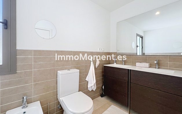 Reventa - Apartamento - Casares - Casares Centro
